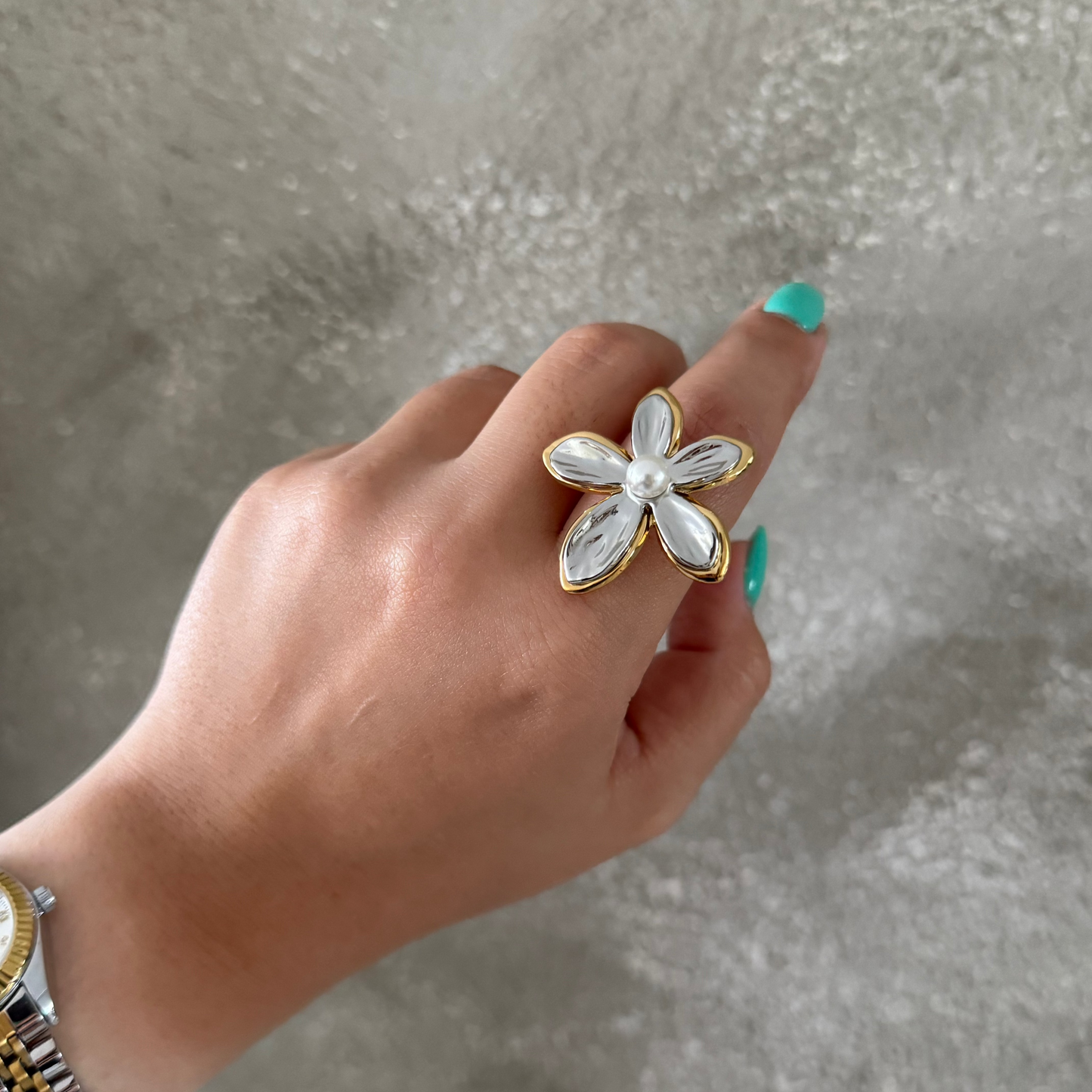 Melania Ring