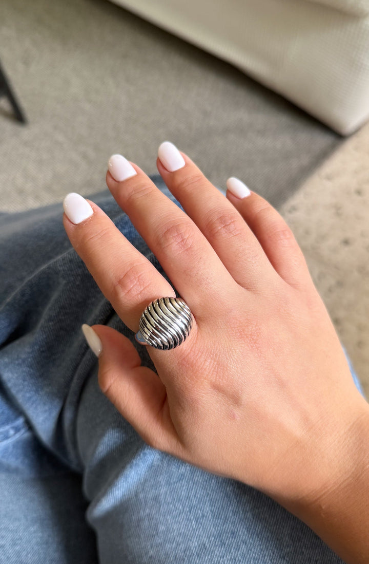 Melody Ring