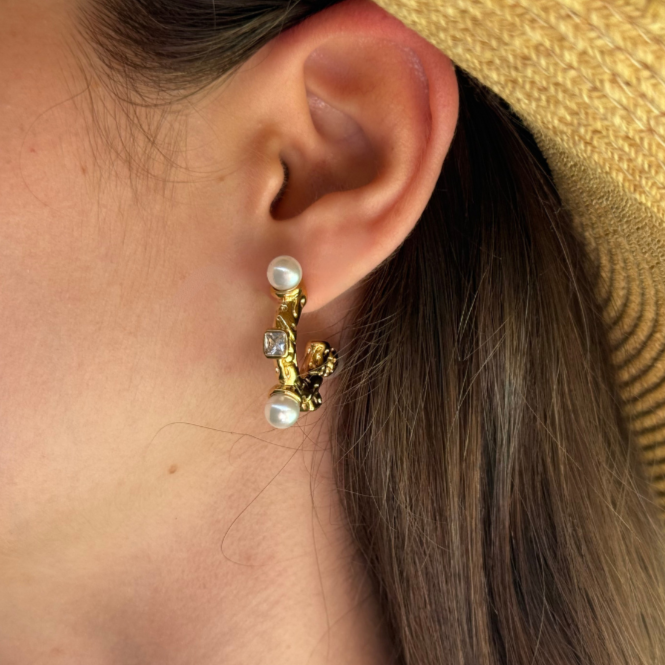 Bella Pearl Hoop Earrings