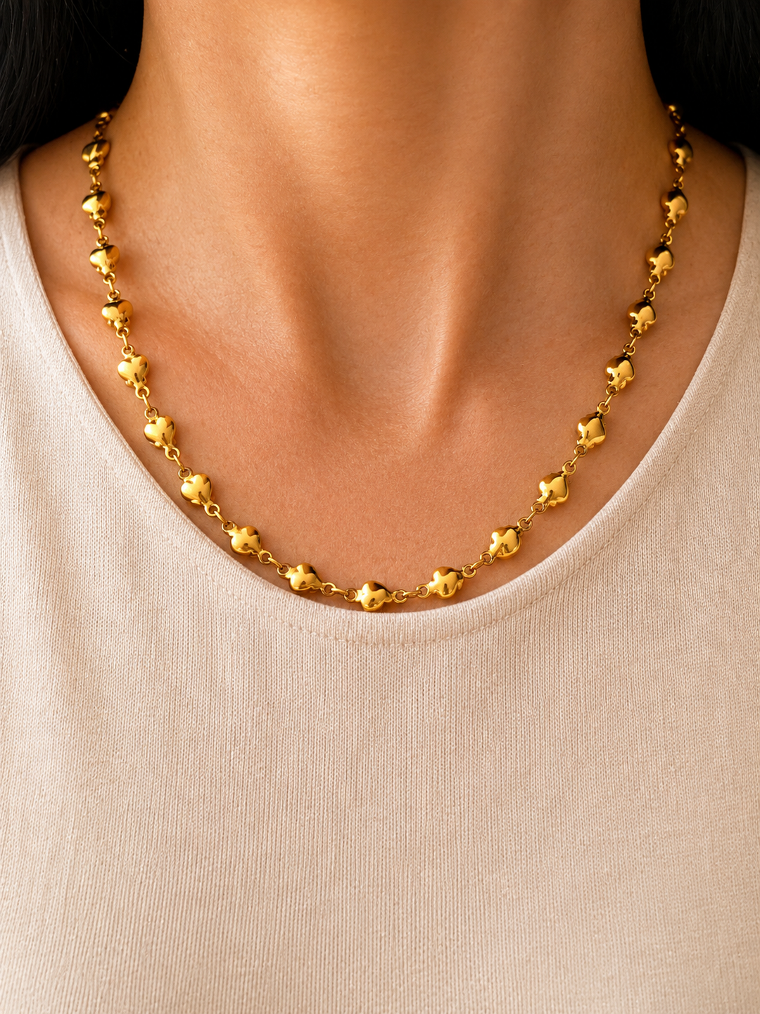 Amorio Golden Hearts Necklace