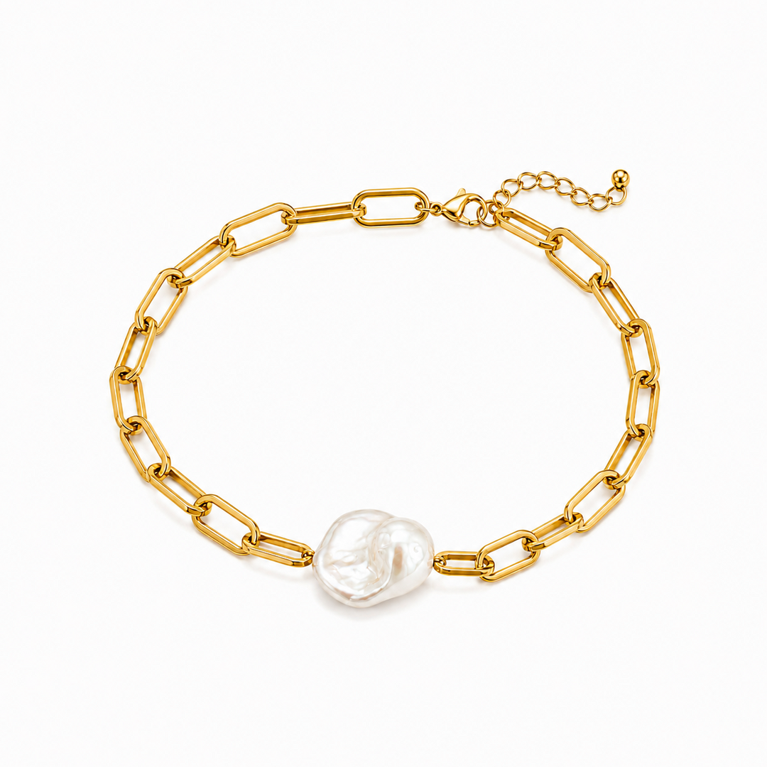 Isabel Gold Central Baroque Pearl Necklace