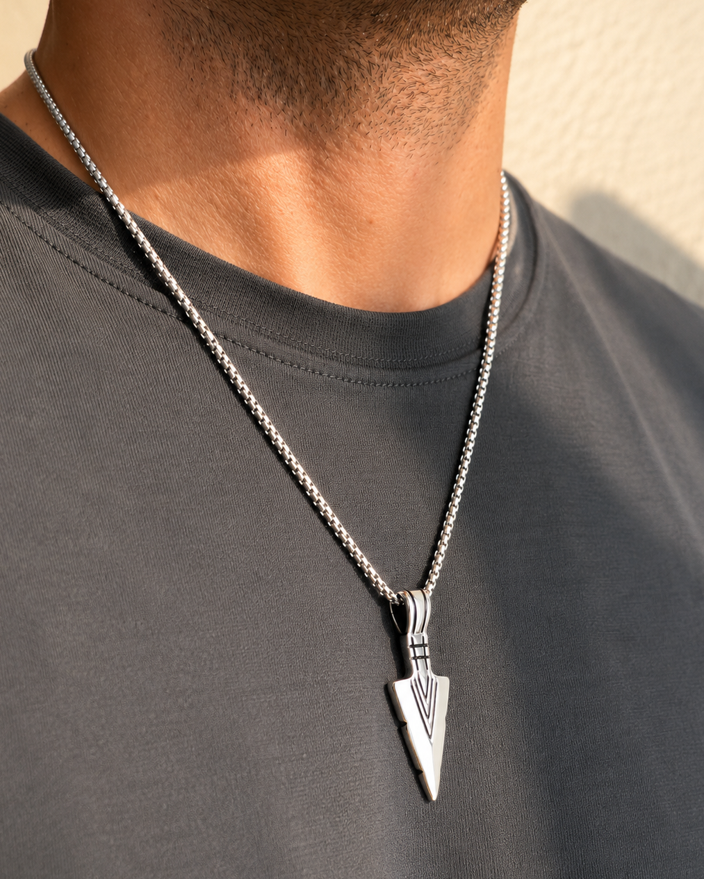 Zafiro Silver Arrowhead Men Necklace
