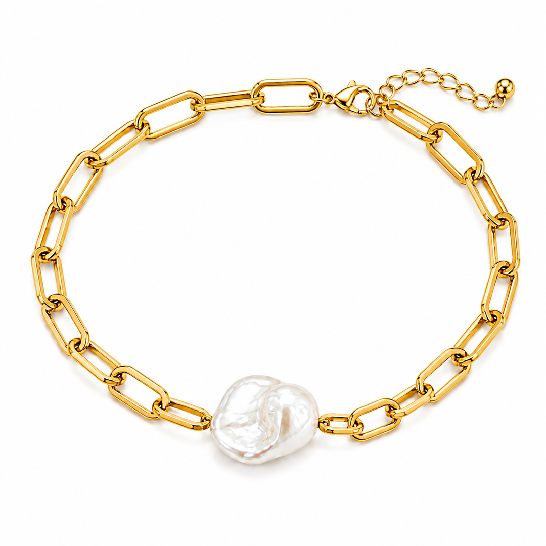 Isabel Gold Central Baroque Pearl Necklace