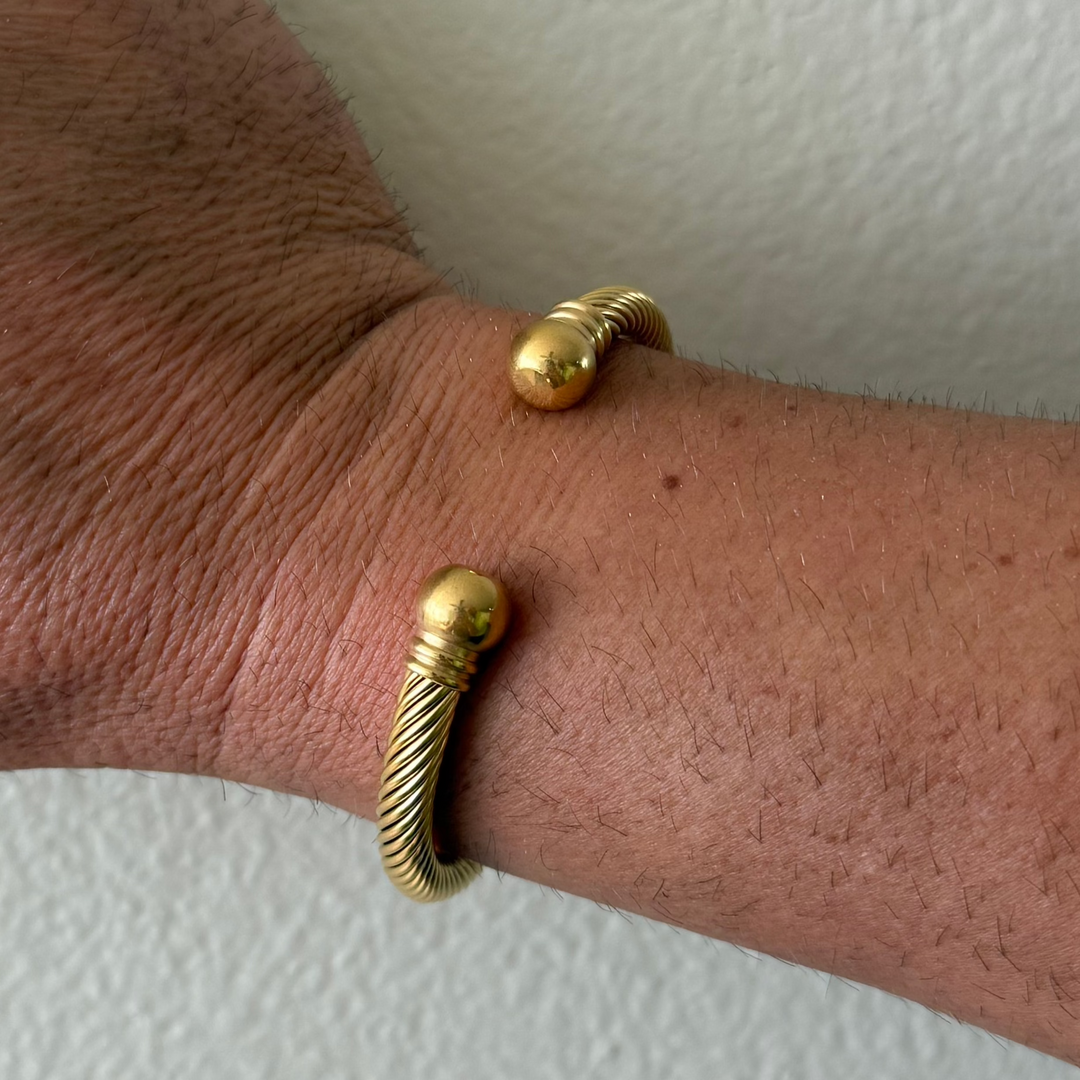 Edward Gold Bangle