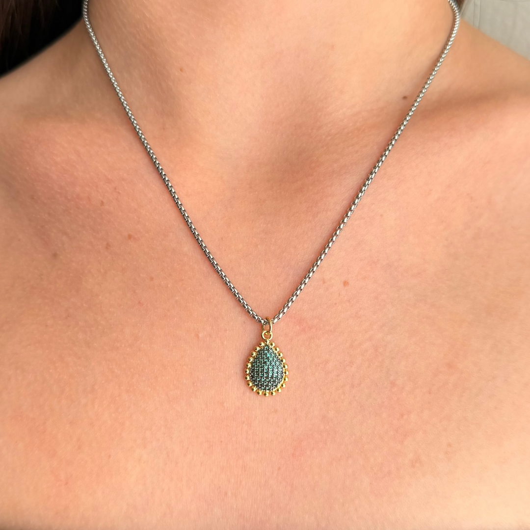Mariah Two Tone Green Necklaces