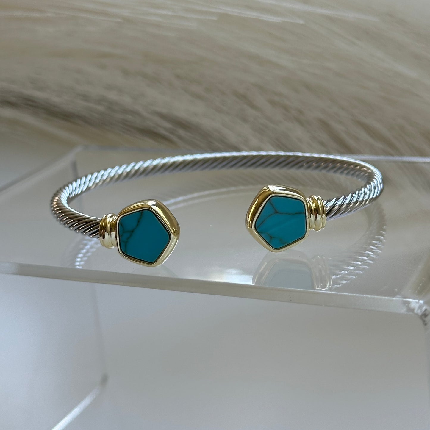 Montalvan Bangle