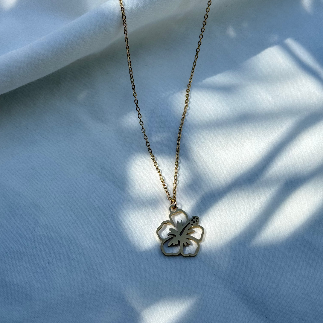 Amapola Gold Necklaces