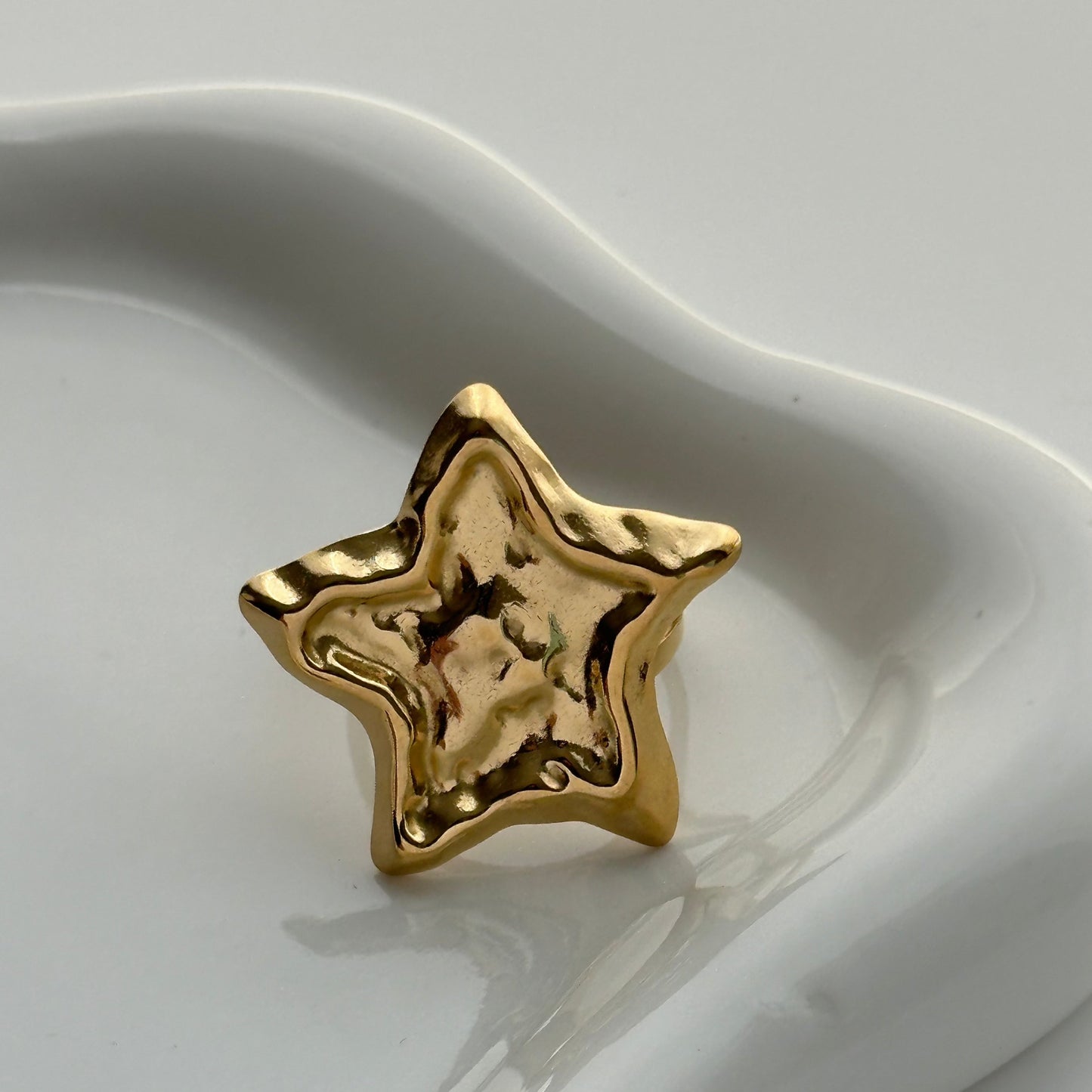 Sofia Star Ring