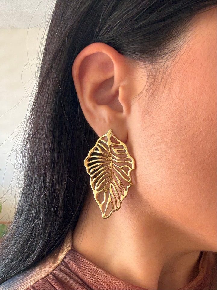Nydia Leaf Earrings