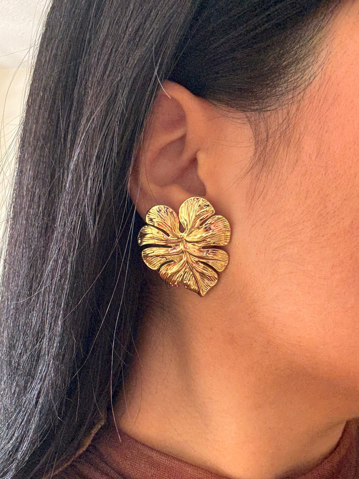 Tina Leaf Earrings & Ring Set
