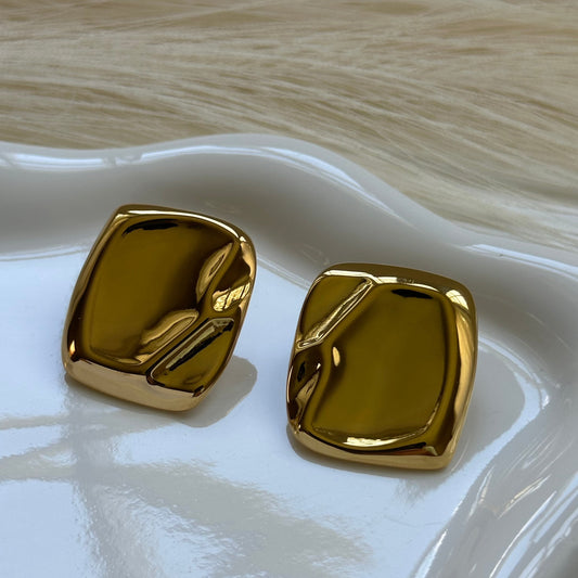 Divina Gold Earrings