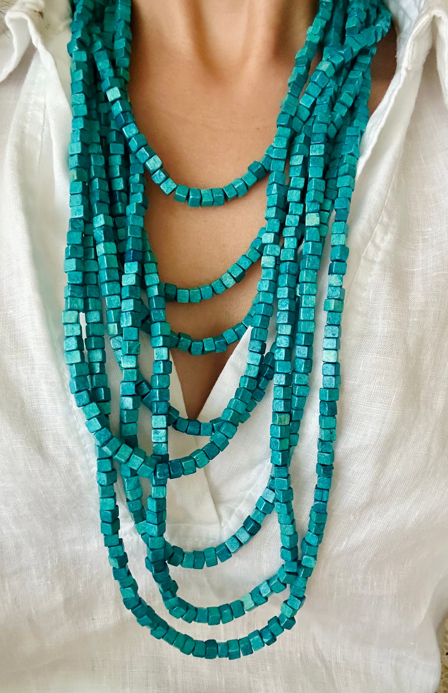 Turquoises Wood Necklaces