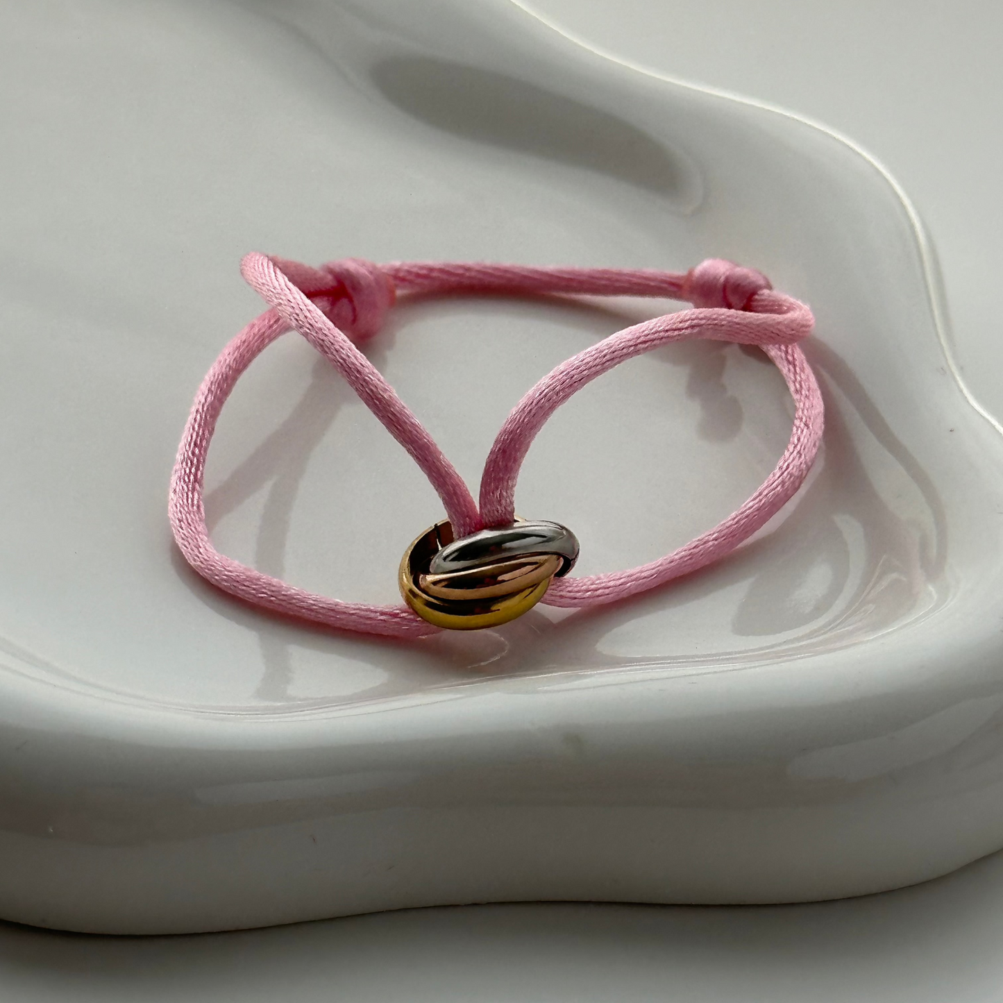 Trinity Bracelet Pink