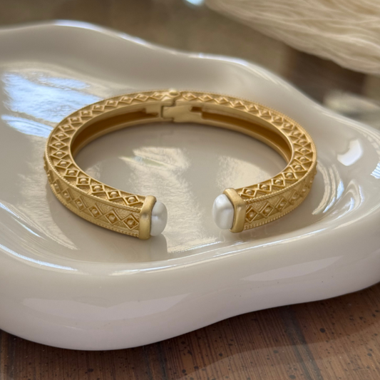 DY Isabel Bangle