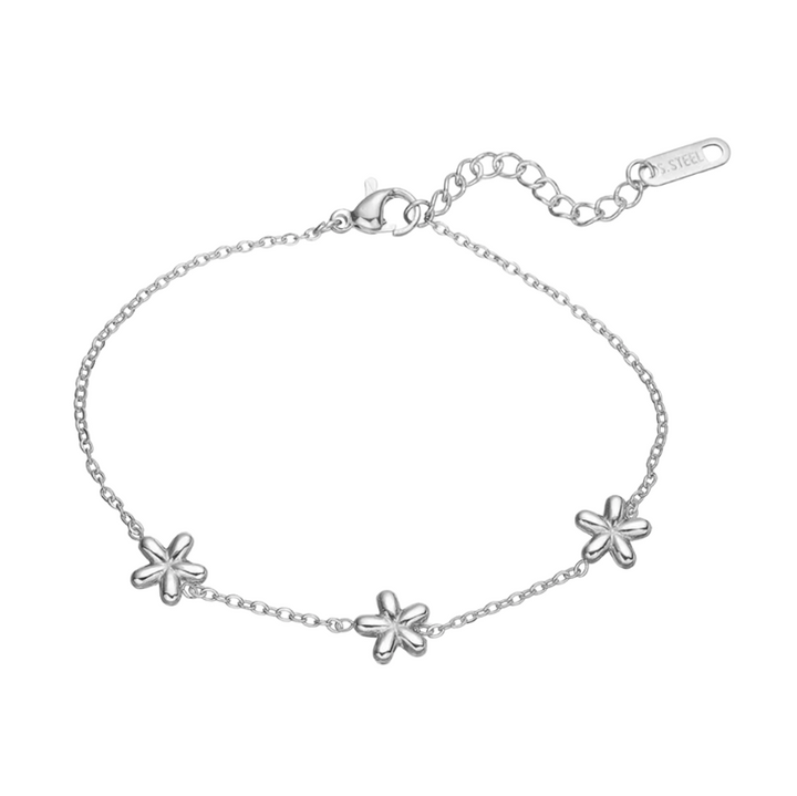 Vera Silver Flower Bracelet