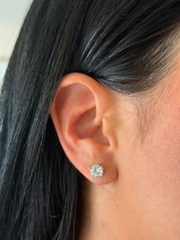 Effortless Glow Studs
