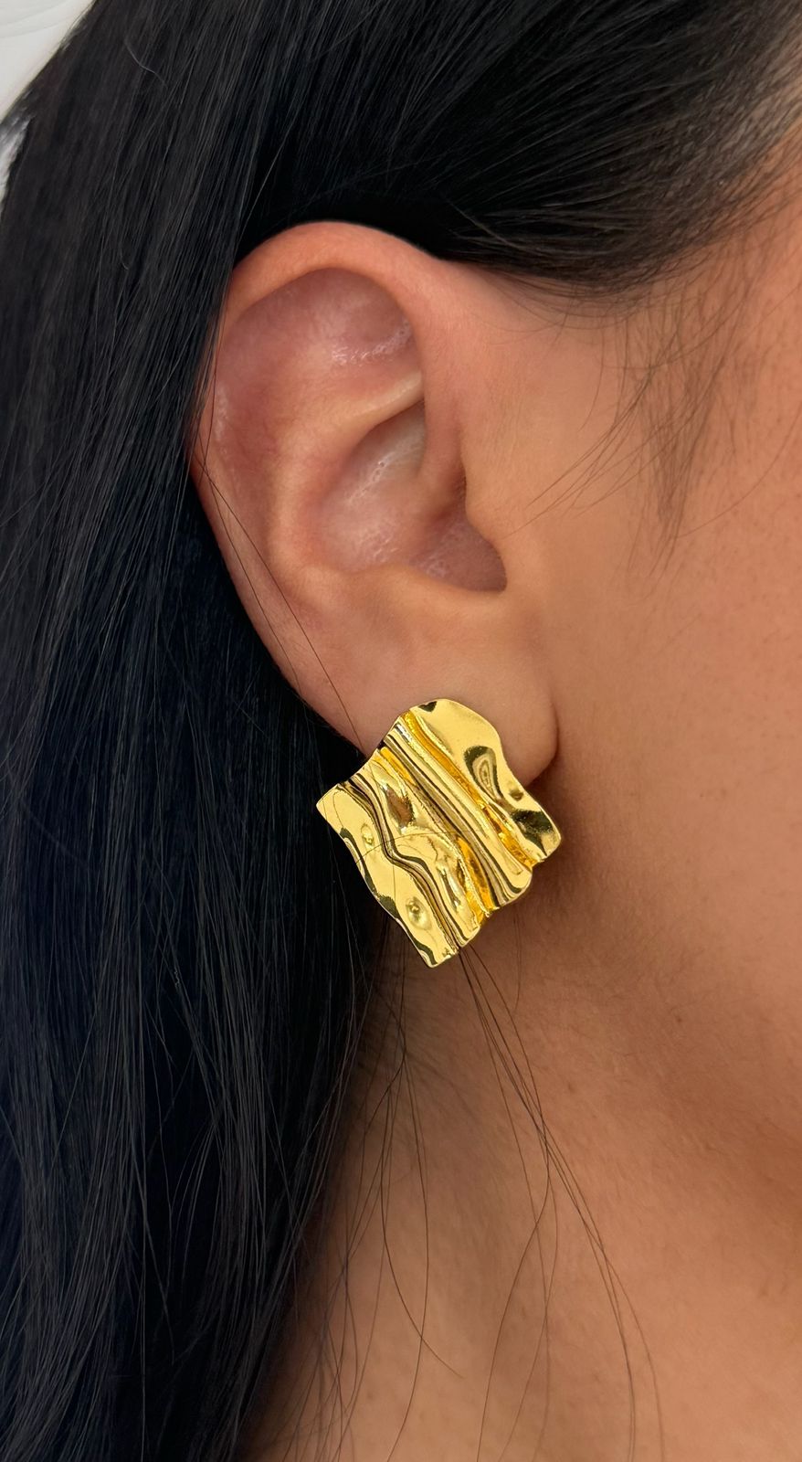Amelia Gold Irregular Rhombus Studs
