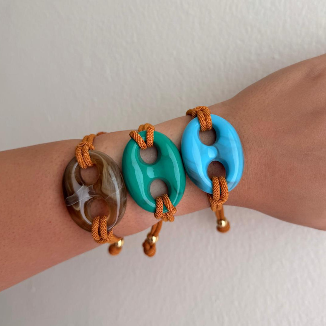Yari Blue Button Bracelet