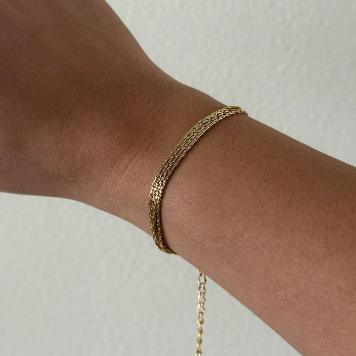 Elsi Gold Flat Link Bracelet